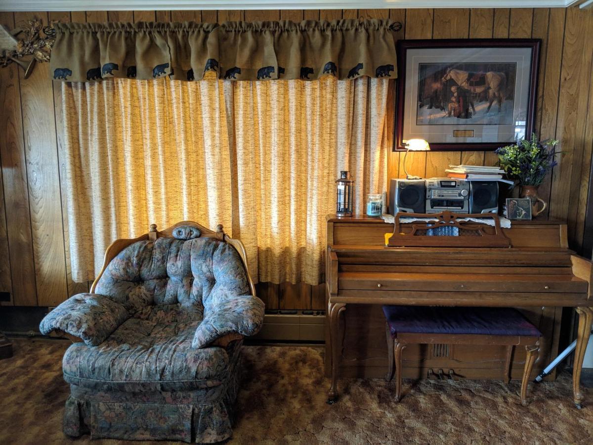 Three Bears Inn Saint Anthony Bagian luar foto