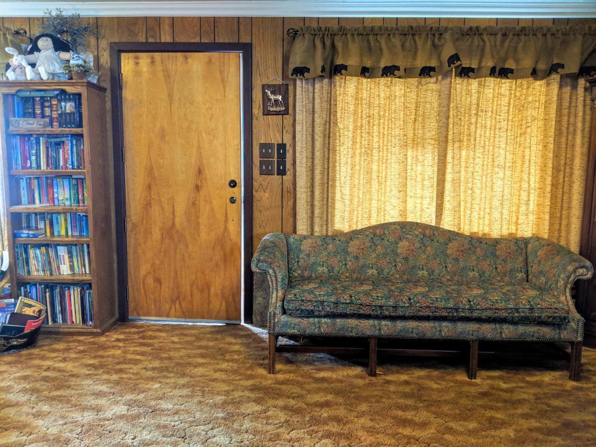 Three Bears Inn Saint Anthony Bagian luar foto